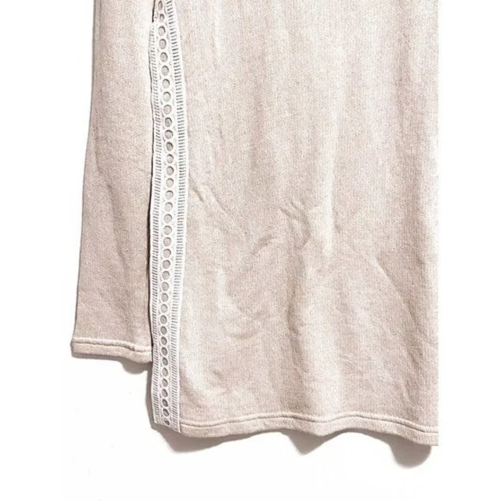NWT Marleylilly turtleneck top with lace trims